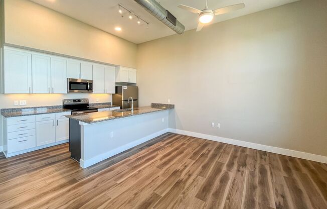 2 beds, 2 baths, 1,025 sqft, $1,895, Unit 304