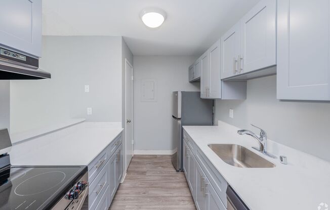 1 bed, 1 bath, 660 sqft, $1,399, Unit D-03