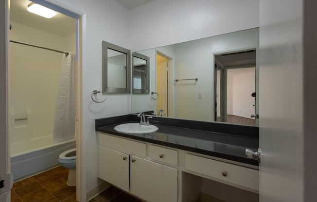 1 bed, 1 bath, 800 sqft, $2,599, Unit 316