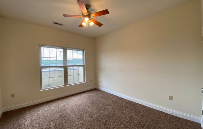 1 bed, 1 bath, 775 sqft, $995, Unit Apt. G