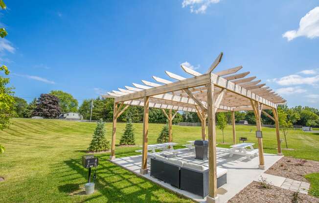 Grill Station at Glen Hills Apartments, Wisconsin, 53209