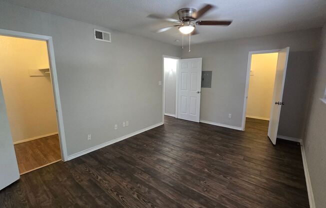 1 bed, 1 bath, 685 sqft, $800, Unit Unit 19