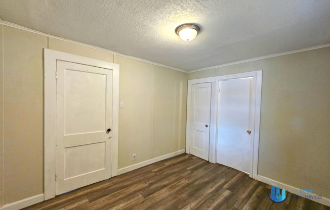 1 bed, 1 bath, 490 sqft, $920, Unit Duplex UP