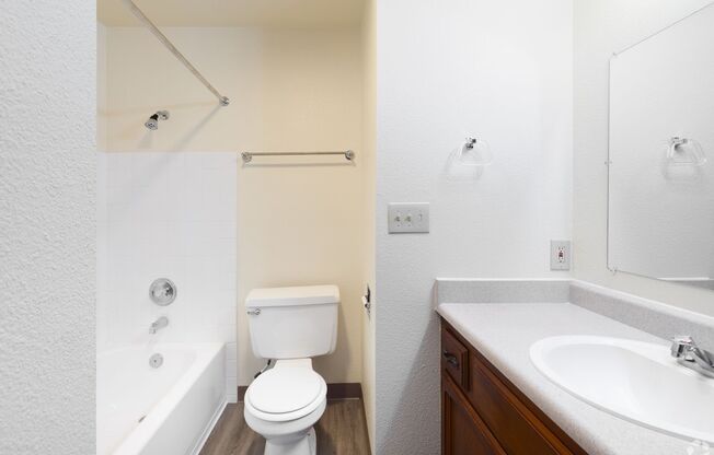1 bed, 1 bath, 730 sqft, $1,325, Unit 7533-04