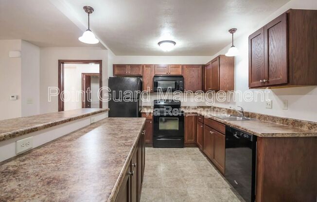 137 N MABLE AVE