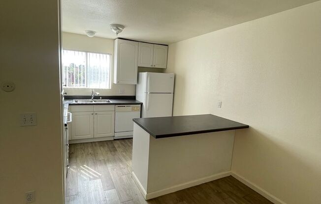 Mira Monte Apartments