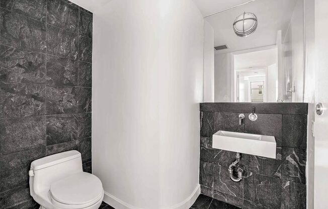 3 beds, 3.5 baths, 1,812 sqft, $20,000, Unit 10/11D