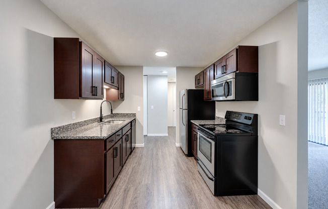 1 bed, 1 bath, 755 sqft, $1,295, Unit 1855-103