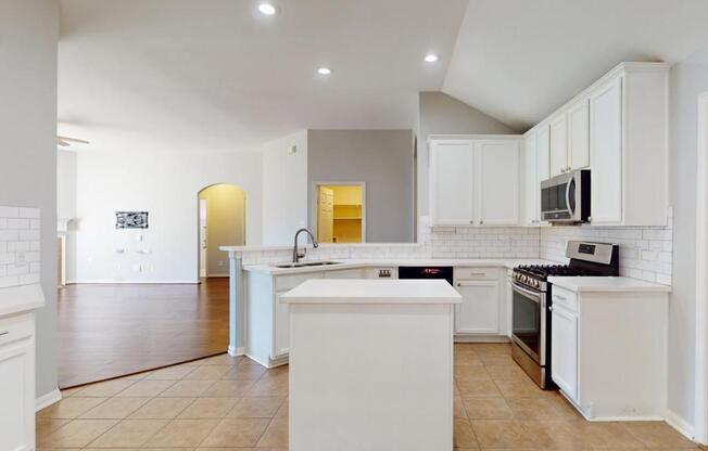 3046 ANTLER WAY