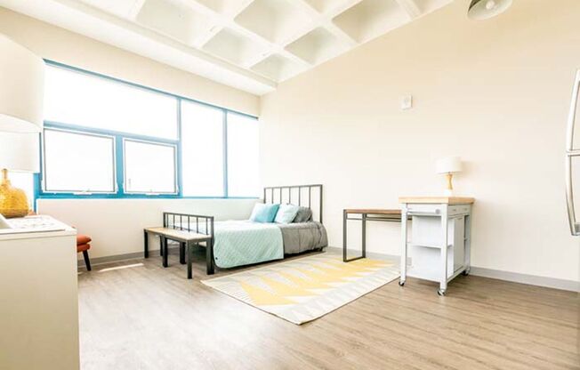Studio, 1 bath, 410 sqft, $1,180, Unit 415