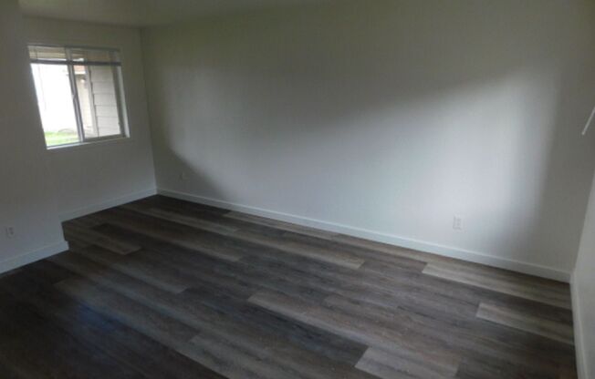 #289 CAMPUS COURT APARTMENTS