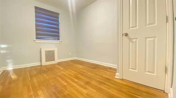 3 beds, 1 bath, $2,900