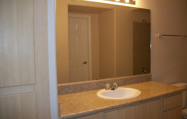 2 beds, 2 baths, $1,449