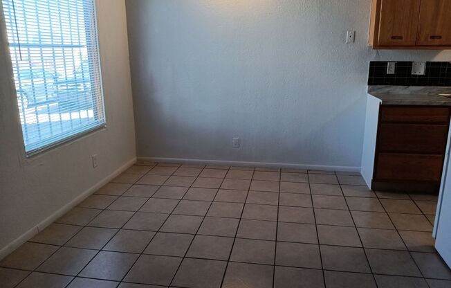 221 Estancia Dr. NW