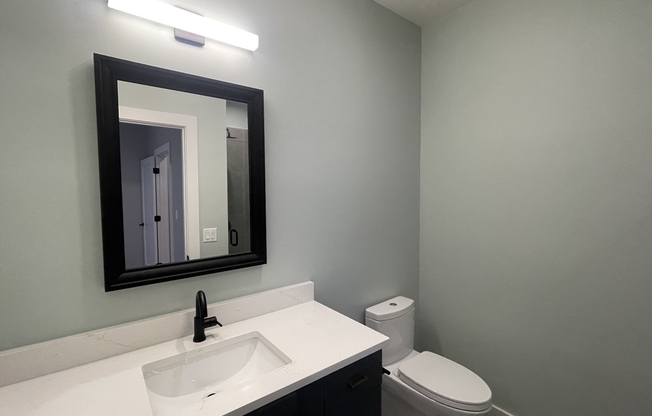 2 beds, 2 baths, 918 sqft, $3,595, Unit 220