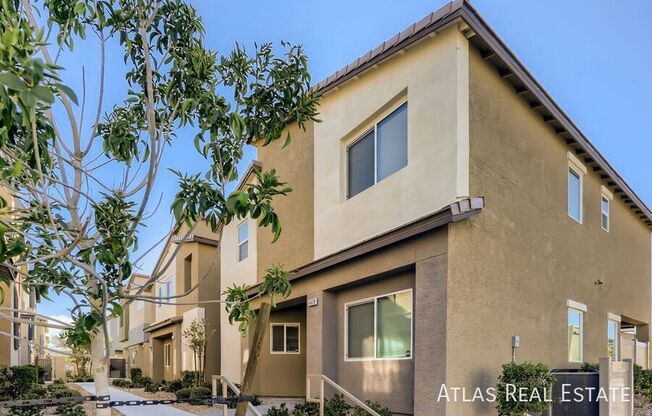 4479 SAPPHIRE MOON AVE