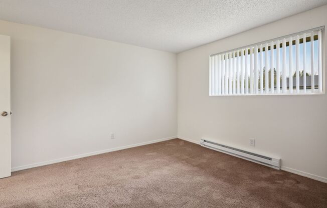 2 beds, 1 bath, 742 sqft, $1,595, Unit 45