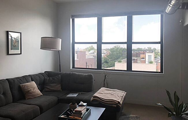 1 bed, 1 bath, 700 sqft, $2,395, Unit 503