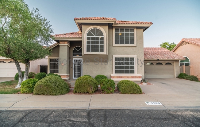 3924 E ORCHID LN