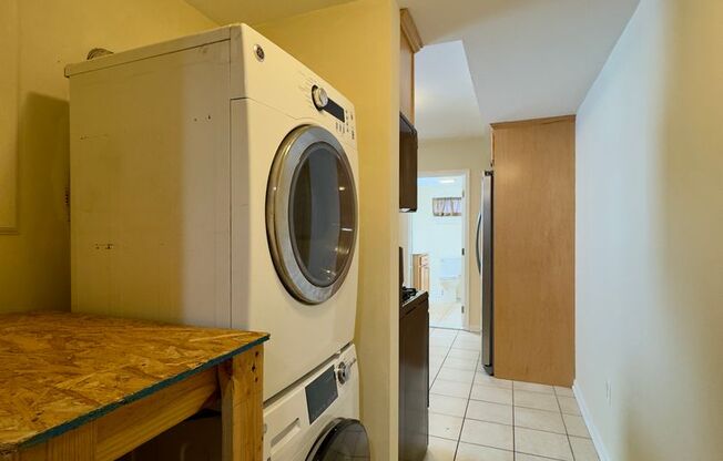 Charming 2 Bedroom/2 Bathroom Townhome in Upper Fells Point, MD!