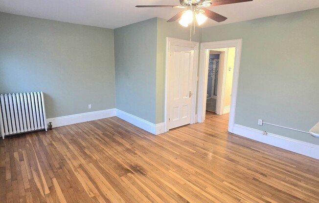 3 beds, 1.5 baths, 1,300 sqft, $3,300, Unit 2