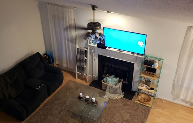 Style, Space & Location Vibes—Your Next Chapter Starts at Lake Shores in THIS 3BR/2BA Condo!