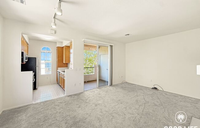 Great 1 BR/1 BA in the Mirabella community of Mira Mesa!