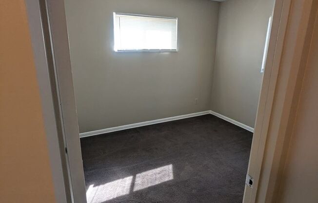 2 beds, 1 bath, $1,350