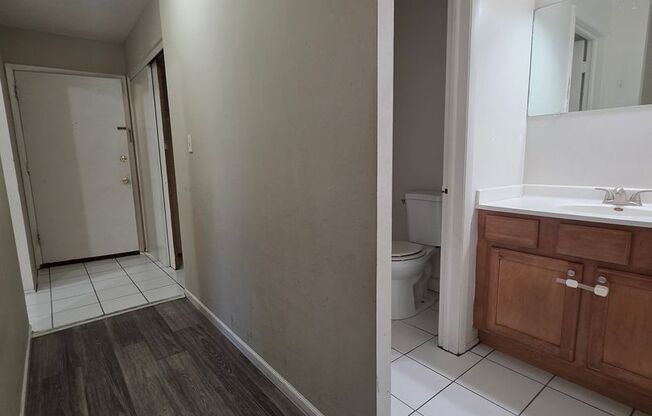 1 bed, 1 bath, $1,195, Unit 308