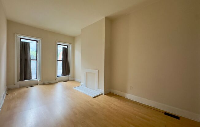 For Rent: Elegant Living on St. Paul Street – Your Urban Retreat Awaits!