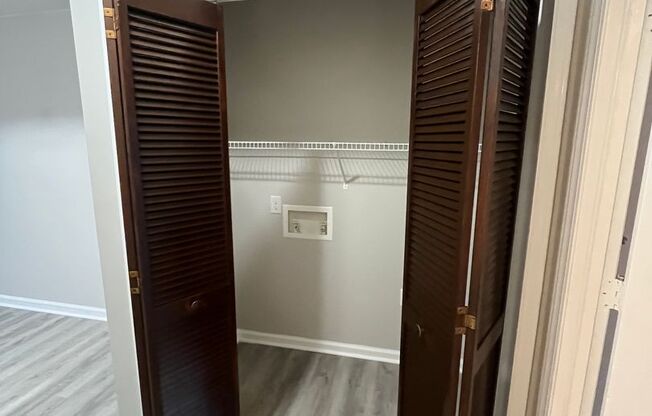 1 bed, 1 bath, 650 sqft, $1,000, Unit 622 O