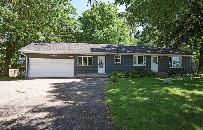 Gorgeous Shoreview House 3BR 1 Bath  Available Now!