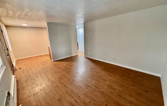 1 bed, 1 bath, 650 sqft, $1,125, Unit 19