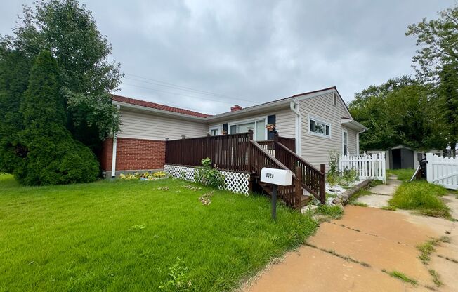 Charming 3BD/2BA Home in Kings Ridge, MD!