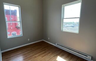 1 bed, 1 bath, $900, Unit 3rd Floor