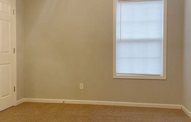 2 beds, 2 baths, $900, Unit 374F