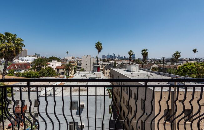 2 beds, 2 baths, 1,176 sqft, $2,800, Unit 404