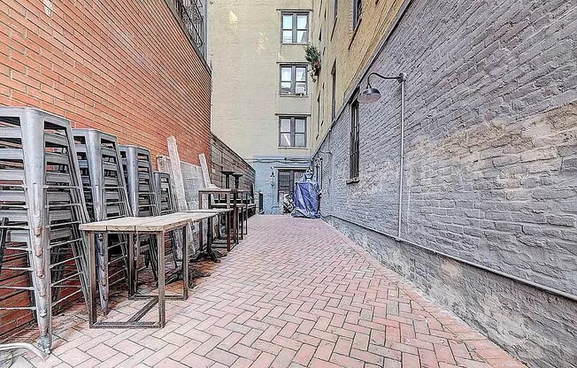 3 beds, 1 bath, $4,495, Unit 8