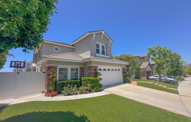 31 CRESTVIEW DR