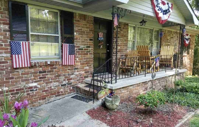 396 PLANTATION RD SW