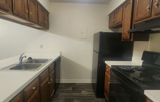 1 bed, 1 bath, 790 sqft, $905, Unit 5077