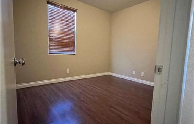 2 beds, 2 baths, $1,895, Unit 169