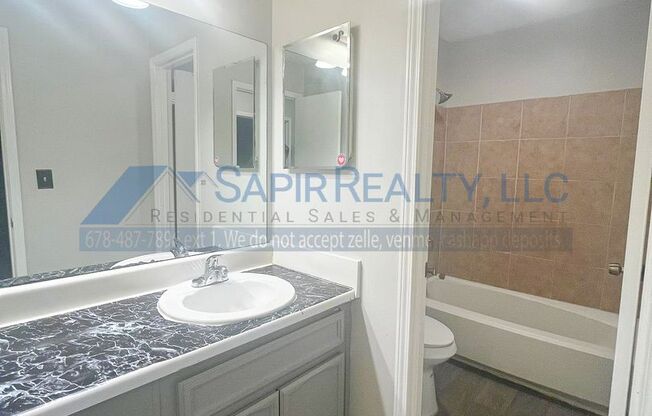 2 beds, 1 bath, $1,425