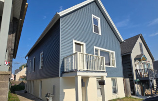 2445 S 5th Pl
