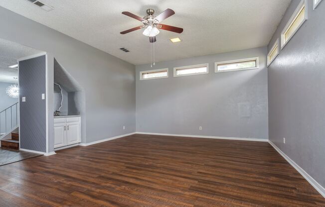 4 Bedroom Townhome — Great Plano Location — Available NOW!