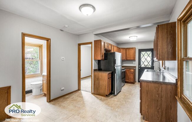 Recently Remodeled 2 Bedroom Home