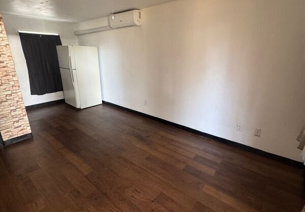 317 E Monument Ave