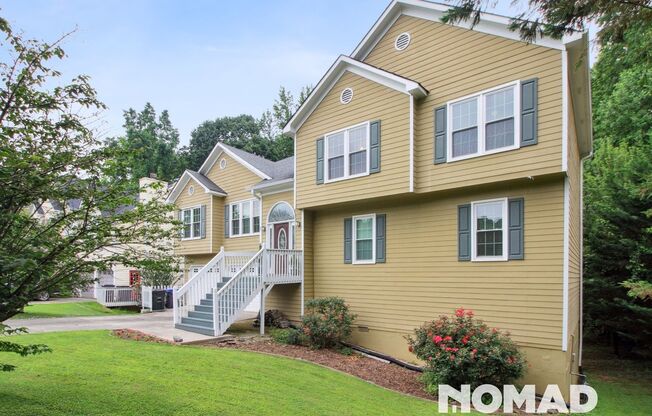 Charming 3BR House in Acworth