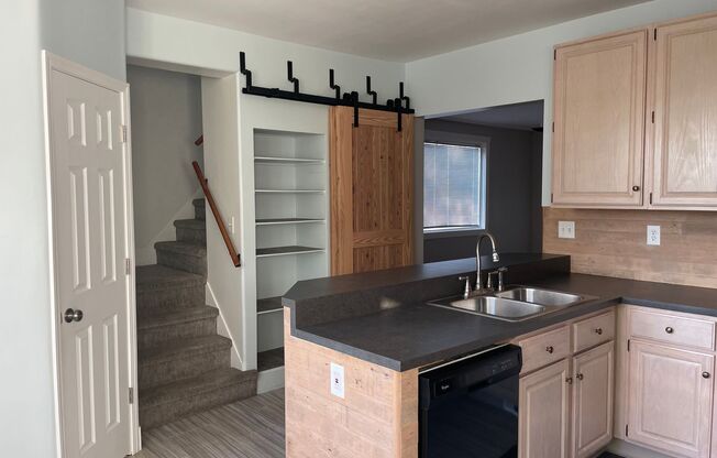 Lovely 4 Bedroom John Ball Park