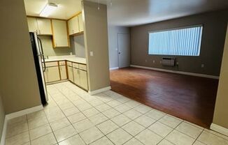 1 bed, 1 bath, 670 sqft, $1,900, Unit SB203